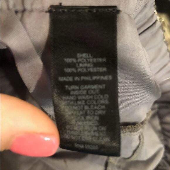 Express sequin tiered skirt - Picture 9 of 12